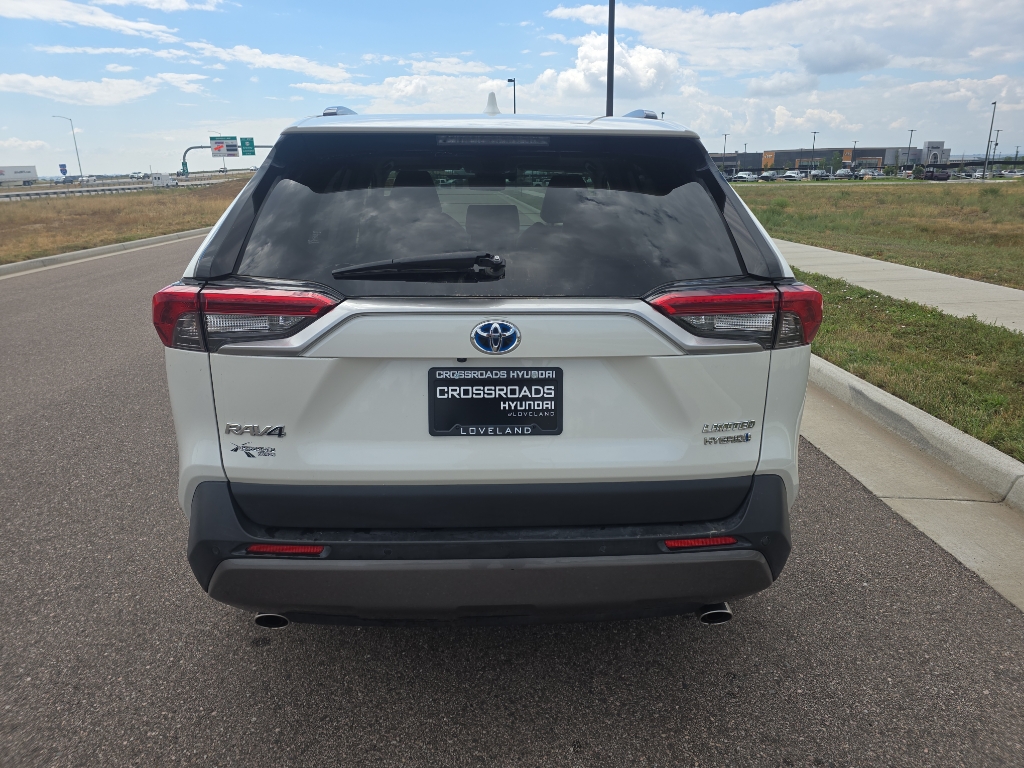 2019 Toyota RAV4 Hybrid Limited photo 4