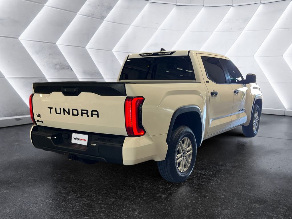 2025 Toyota Tundra SR5 photo 4