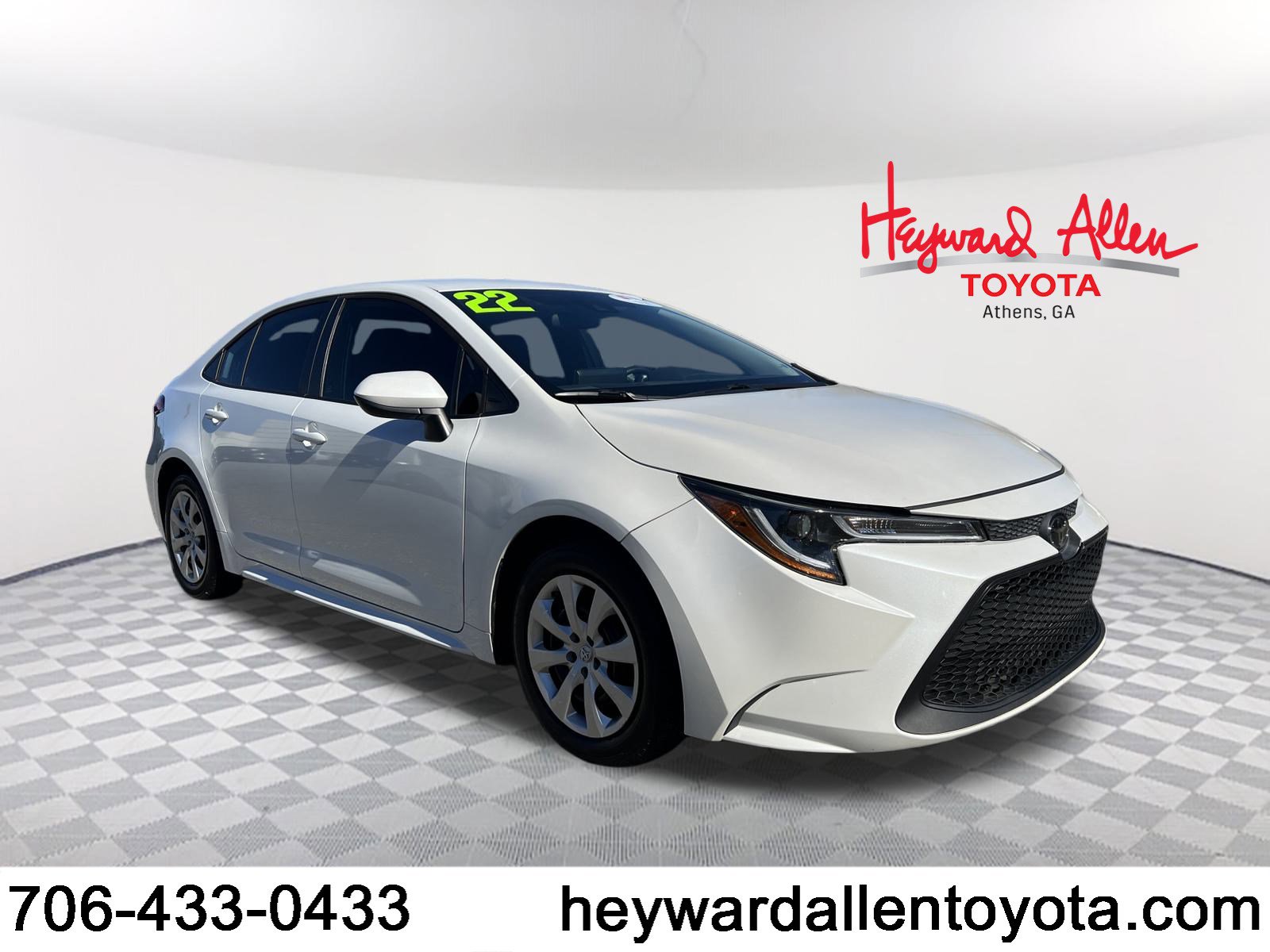 2022 Toyota Corolla LE