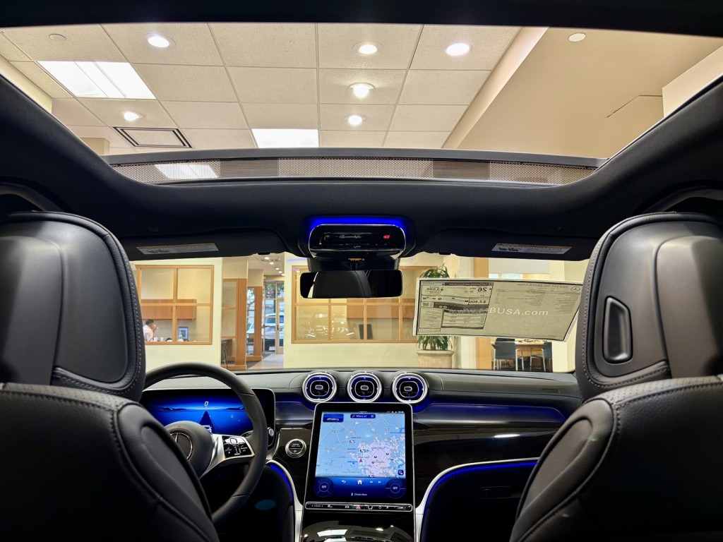 2026 Mercedes Benz GLC 300 4MATIC photo 12