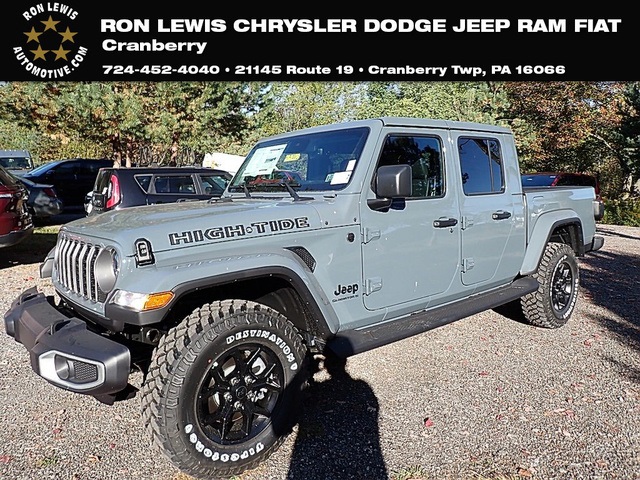 2025 Jeep Gladiator High Tide's photo