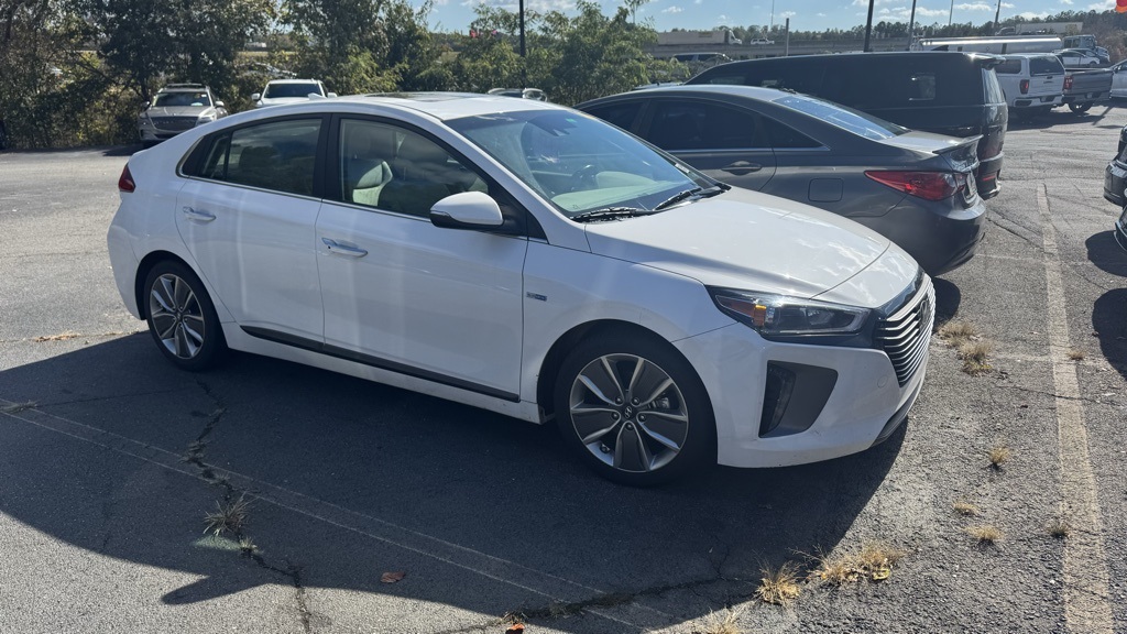 2019 Hyundai Ioniq Limited photo 4