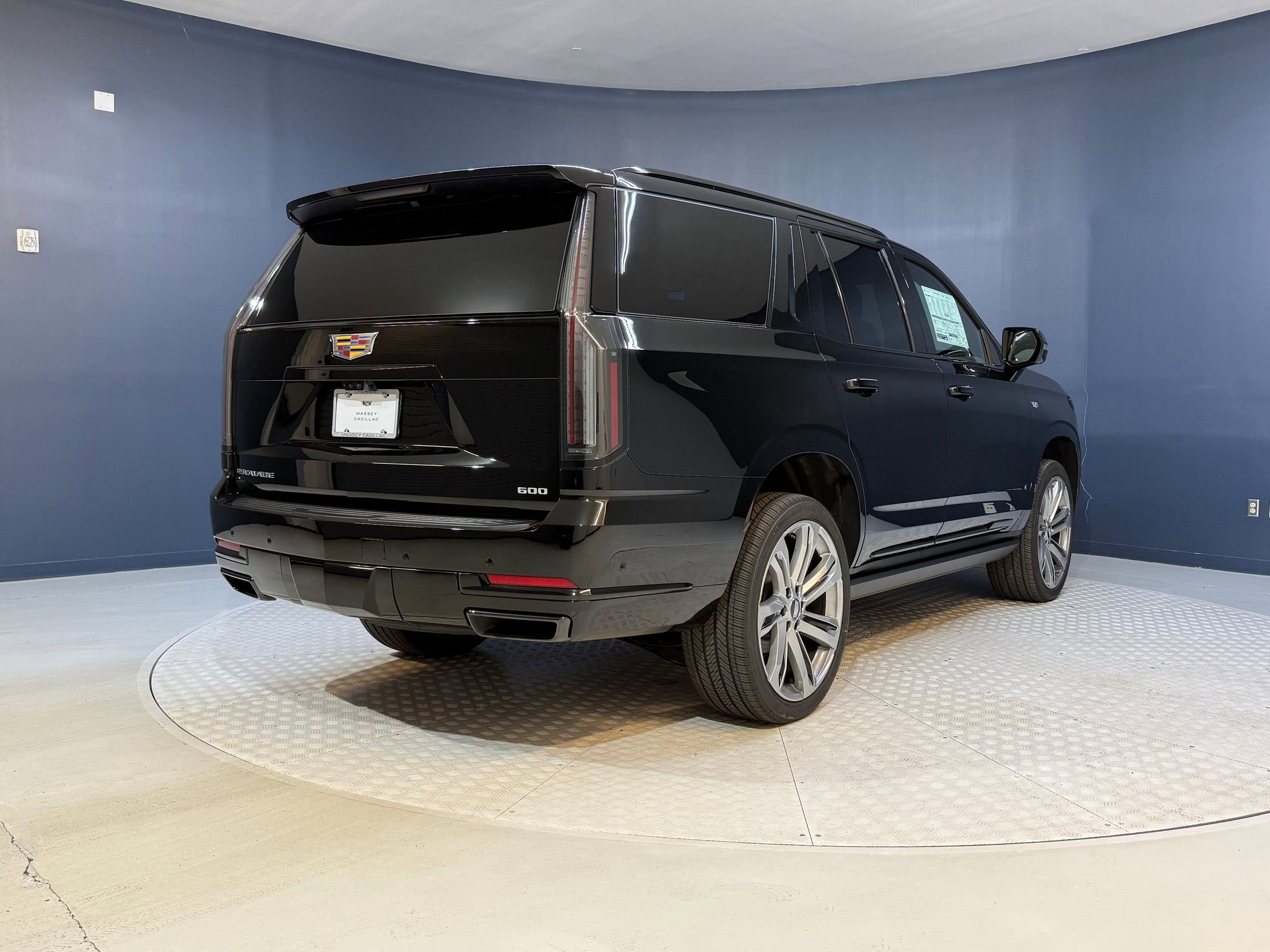 2025 Cadillac Escalade Sport photo 4