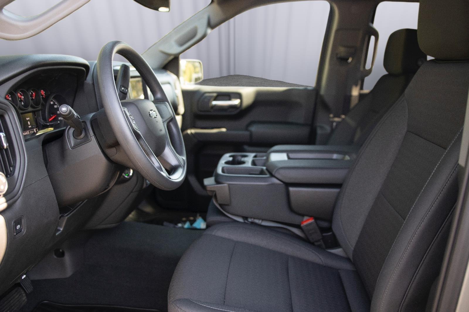 2025 Chevrolet Silverado 1500 Custom Trail Boss photo 9