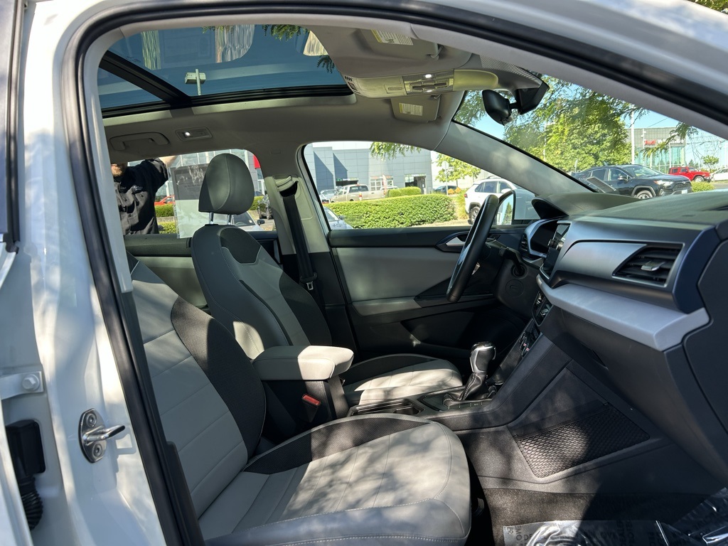 2023 Volkswagen Taos SE photo 27