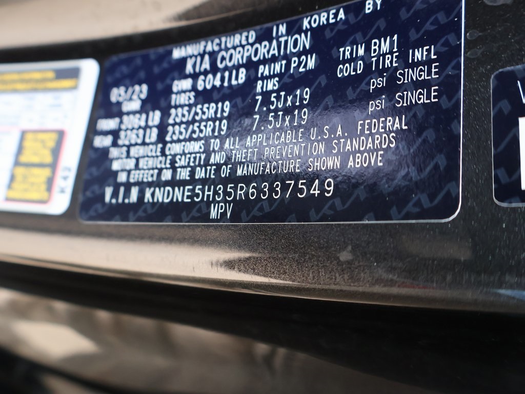 2024 Kia Carnival SX Prestige photo 38