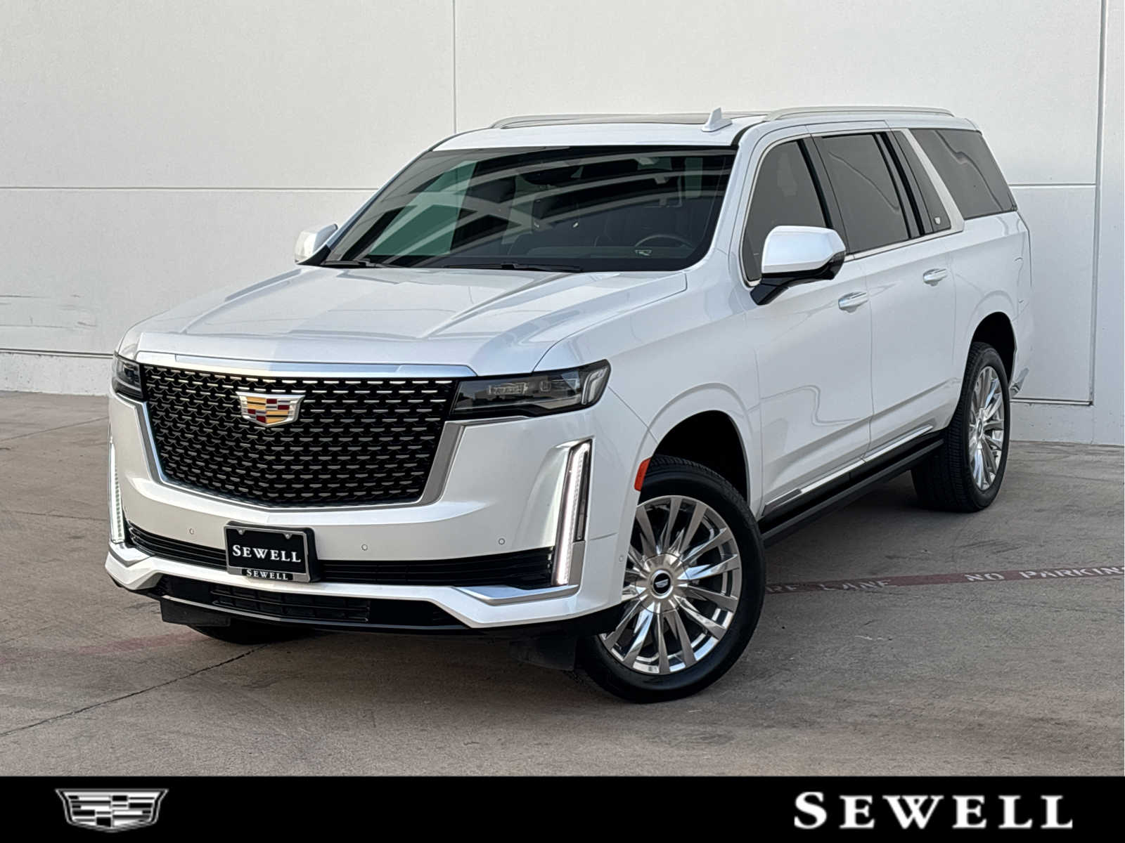2024 Cadillac Escalade ESV Premium Luxury's photo
