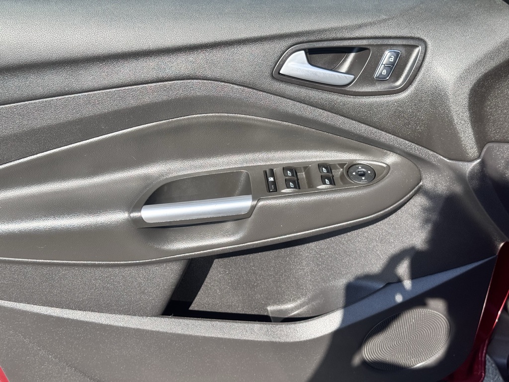 2014 Ford Escape SE photo 18