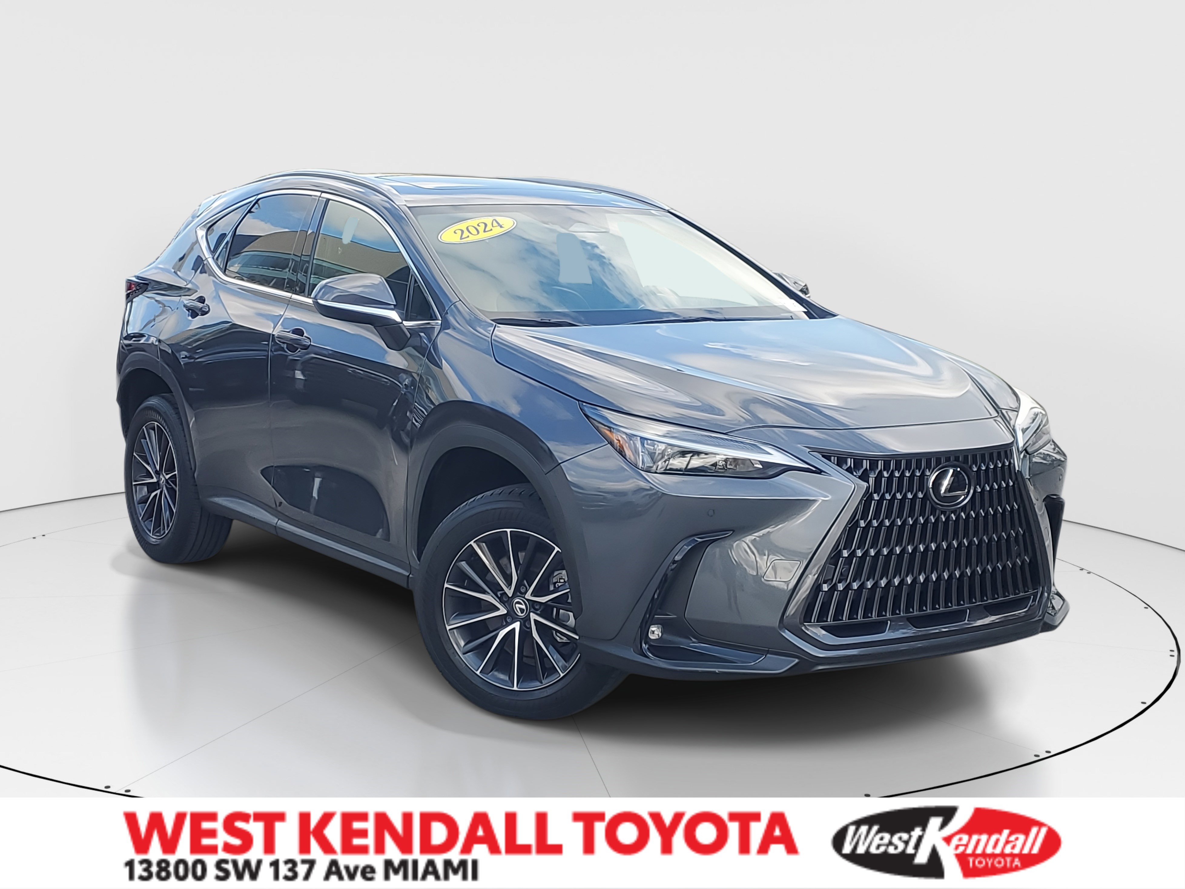 2024 Lexus NX 250's photo