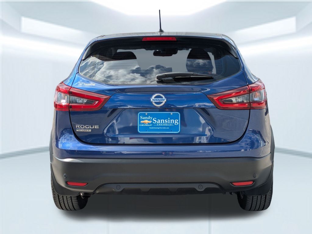 2021 Nissan Rogue Sport S photo 4