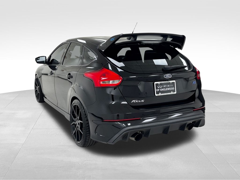 2017 Ford Focus RS photo 4