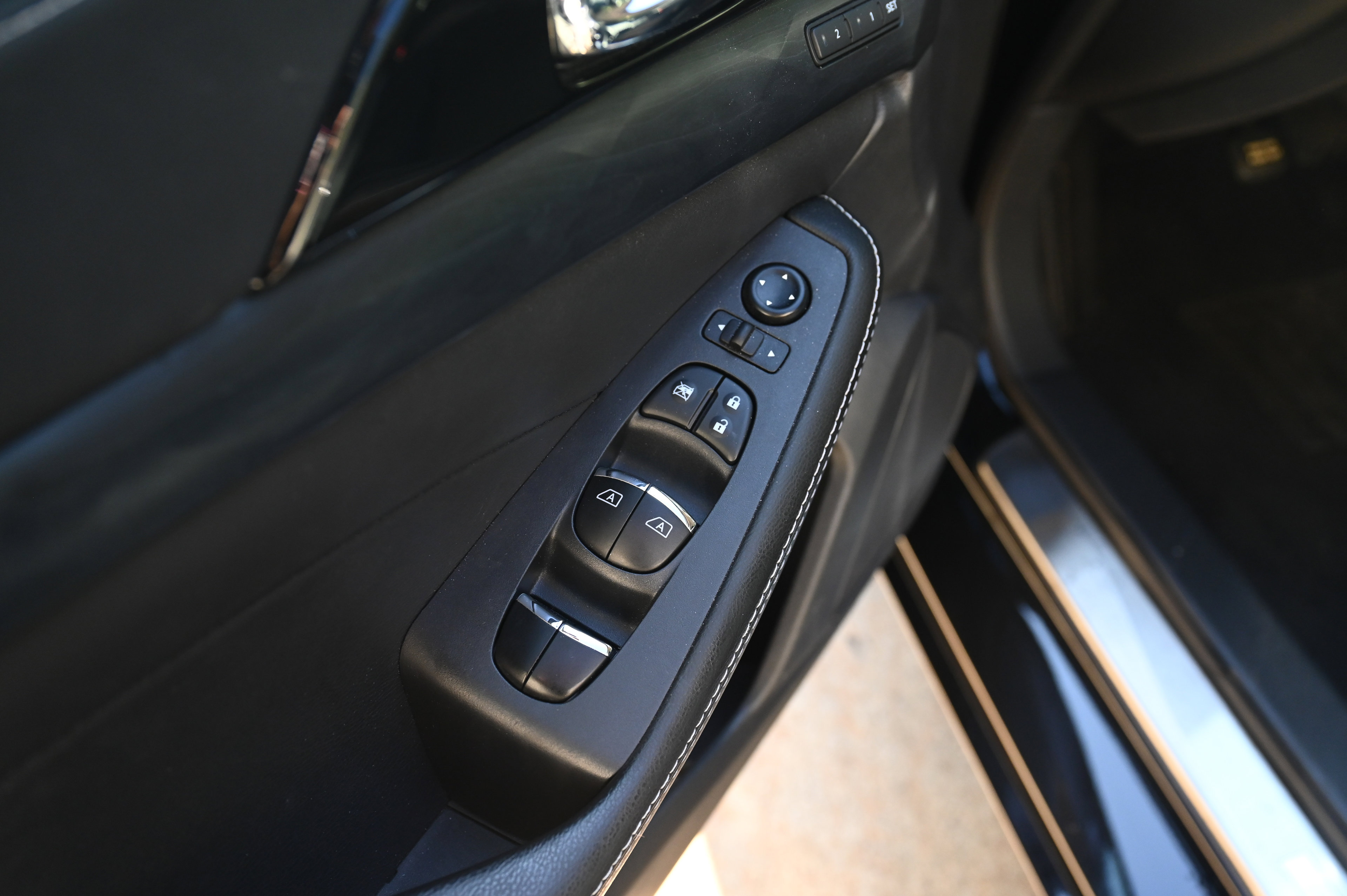 2023 Nissan Maxima Platinum photo 7