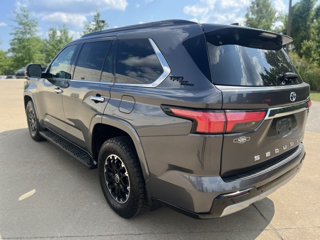 2023 Toyota Sequoia Limited photo 3
