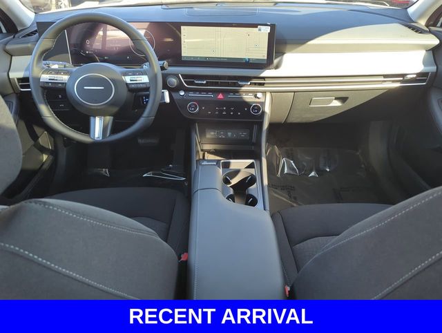 2025 Hyundai Sonata SEL Convenience photo 16