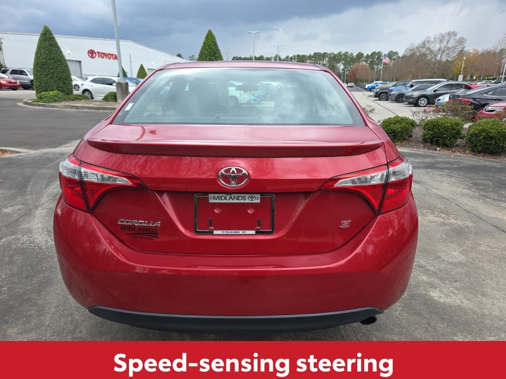 2015 Toyota Corolla L photo 3