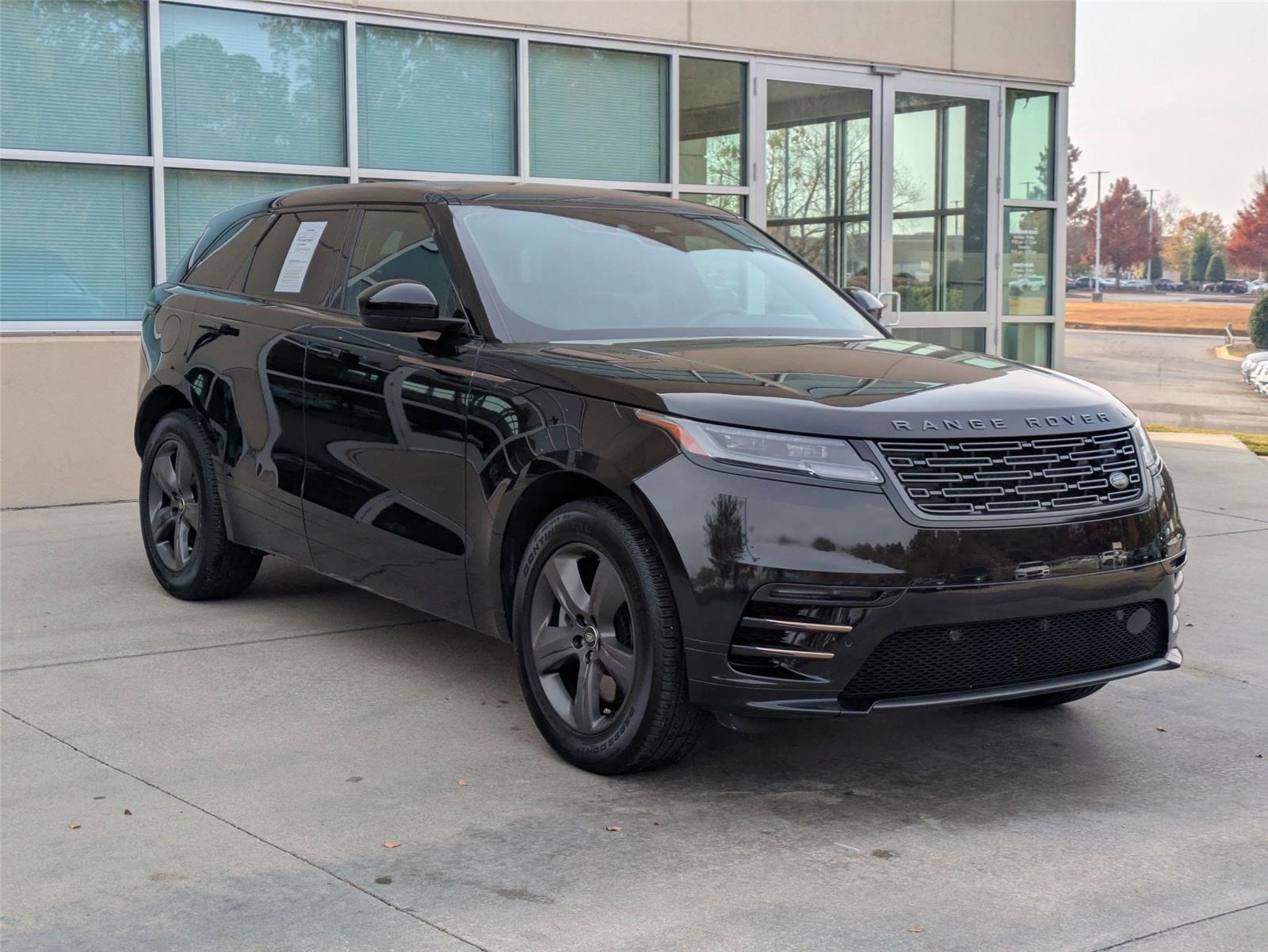 2025 Land Rover Range Rover Velar SE photo 2
