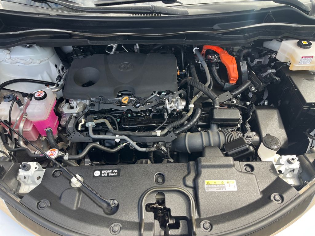 2022 Toyota Sienna XLE photo 20