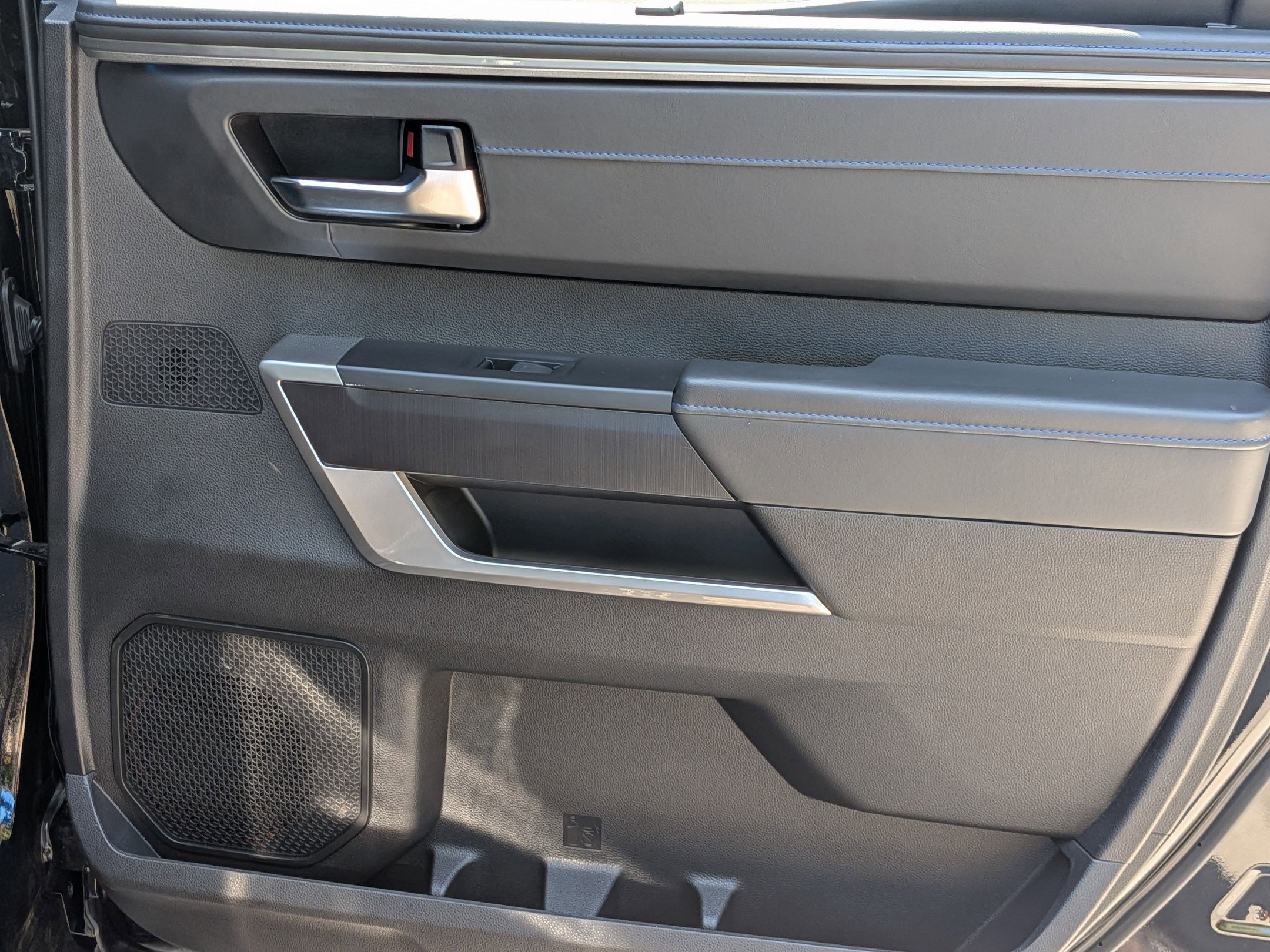 2022 Toyota Tundra Platinum photo 30
