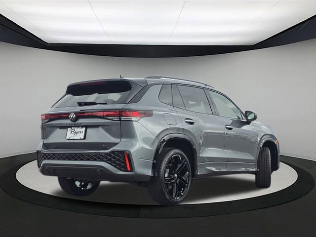 2025 Volkswagen Tiguan SE R-Line Black photo 2