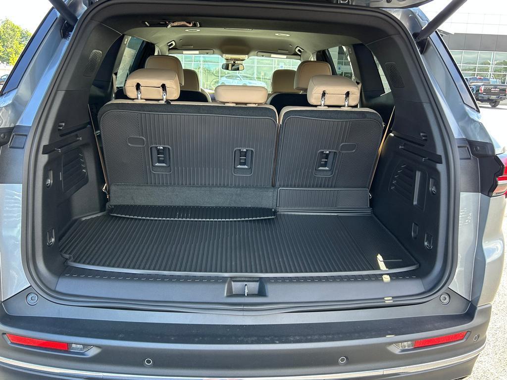 2026 Buick Enclave Preferred photo 14