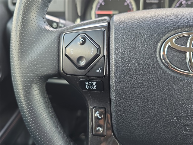 2024 Toyota 4Runner TRD Off-Road photo 16