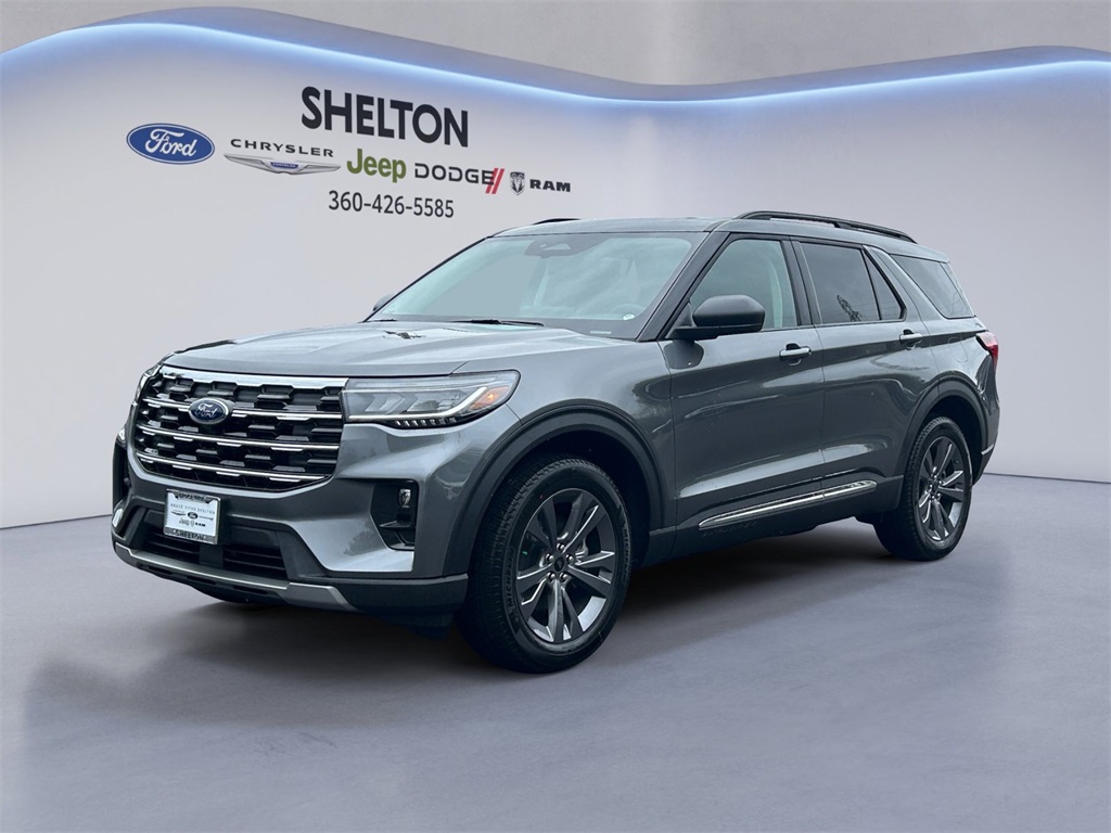 2025 Ford Explorer Active's photo