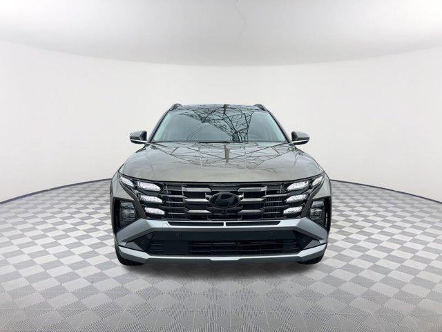 2025 Hyundai Tucson Hybrid Limited photo 2