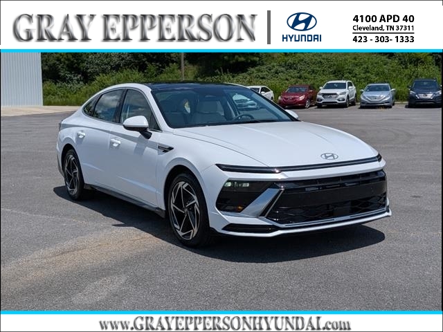 2026 Hyundai Sonata SEL's photo