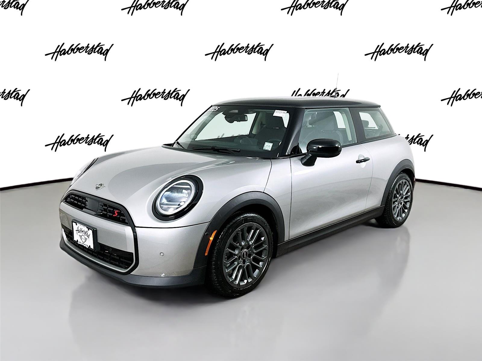 2025 MINI Hardtop 2 Door S's photo