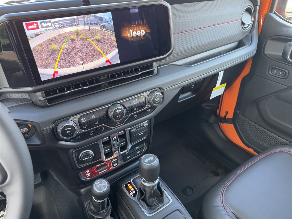 2025 Jeep Wrangler Rubicon X photo 16