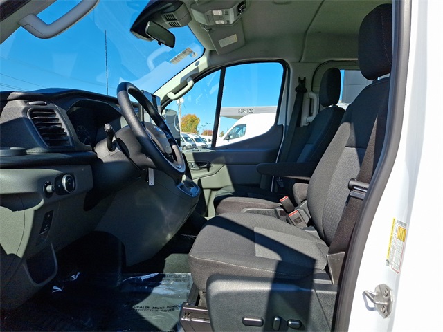 2023 Ford Transit photo 12