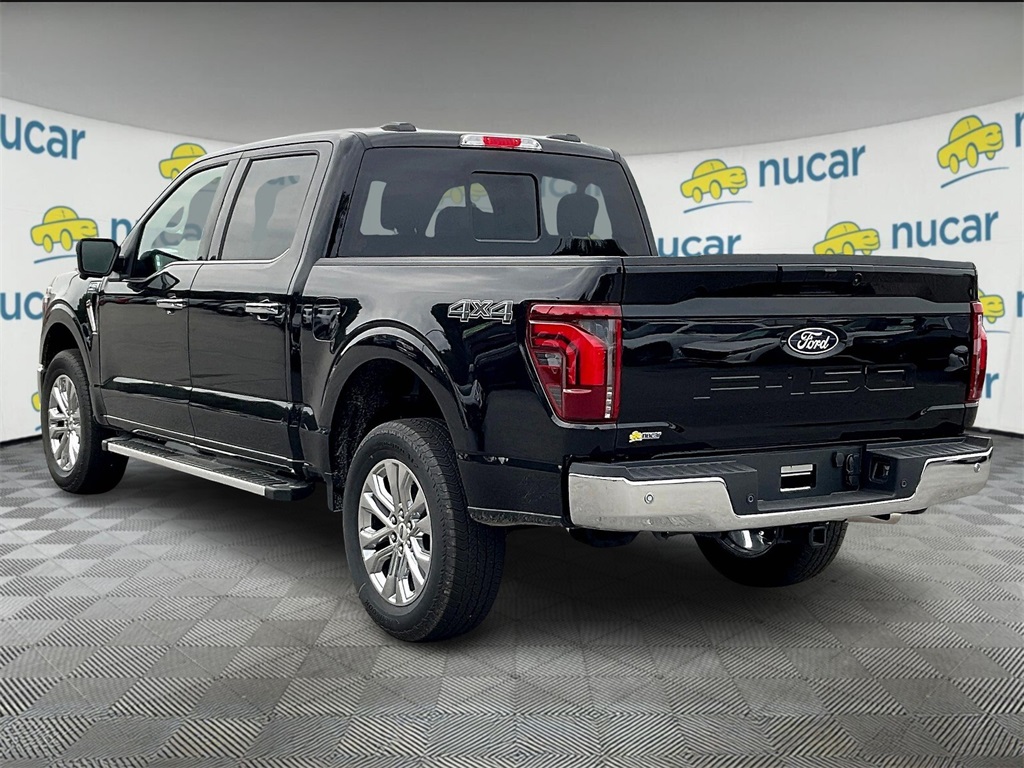 2025 Ford F-150 Lariat photo 4