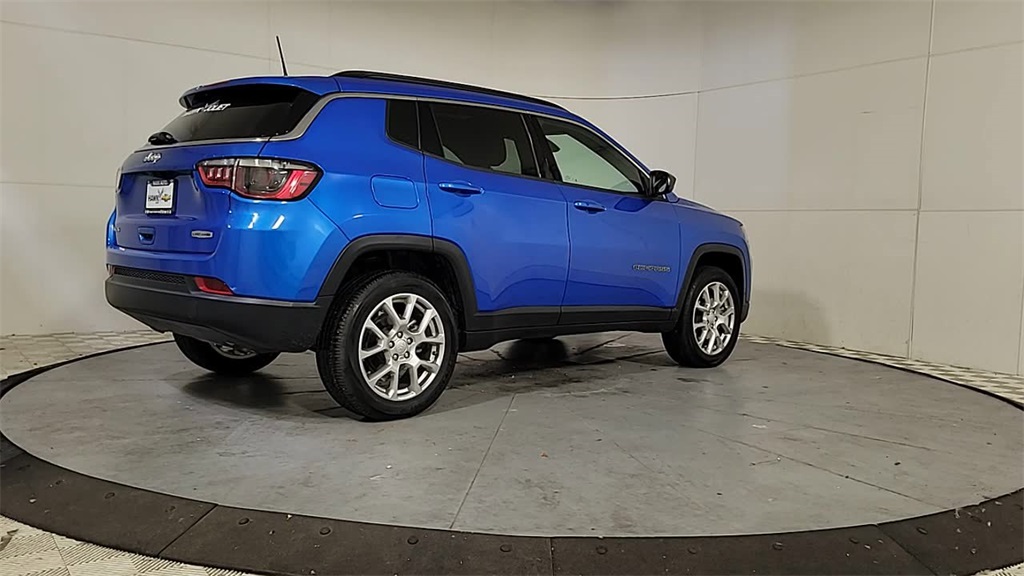 2024 JEEP COMPASS LATITUDE LUX - Image 7