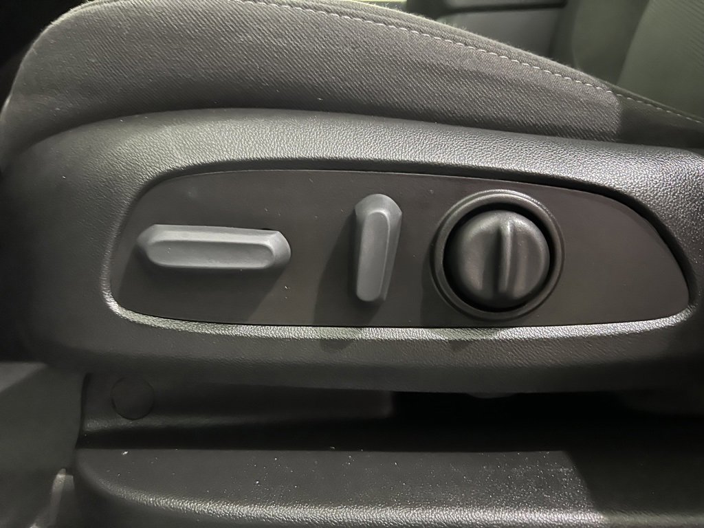 2023 Chevrolet Traverse Cloth 1LT photo 15