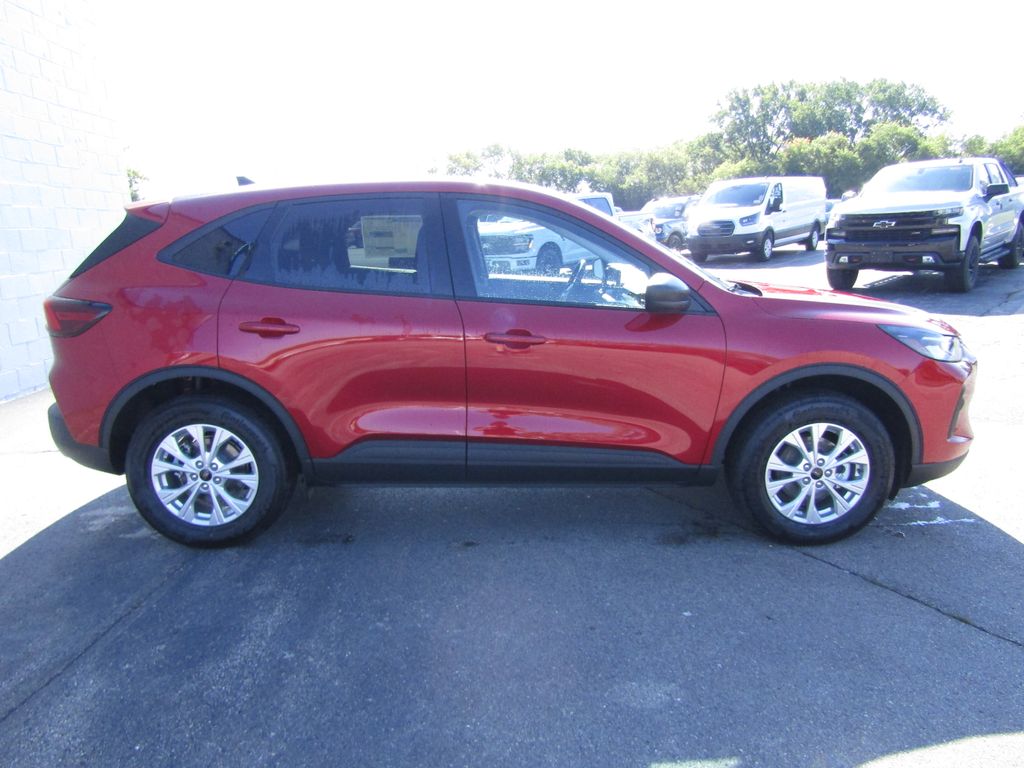 2025 Ford Escape Active photo 4