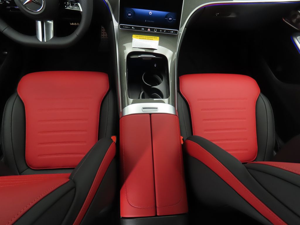 2025 Mercedes Benz GLC 300 photo 16