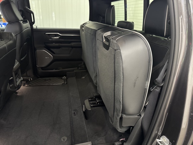 2026 Ram 1500 Laramie photo 3