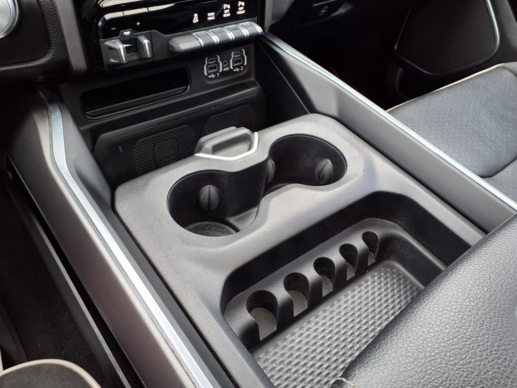 2022 Ram 1500 Laramie photo 11