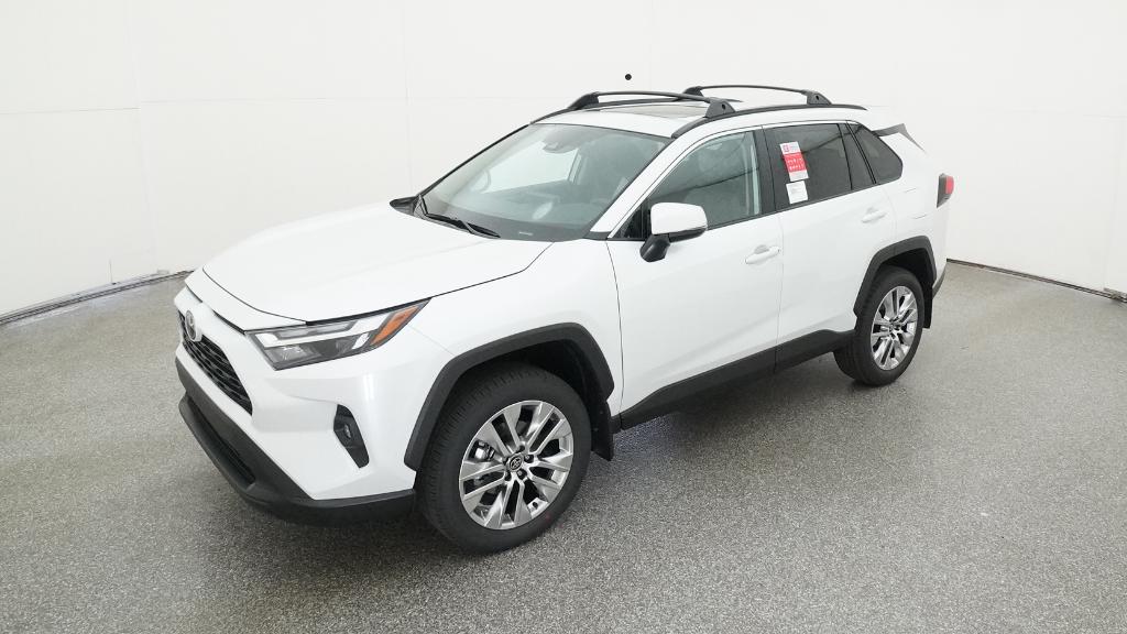 2025 Toyota RAV4 XLE Premium's photo