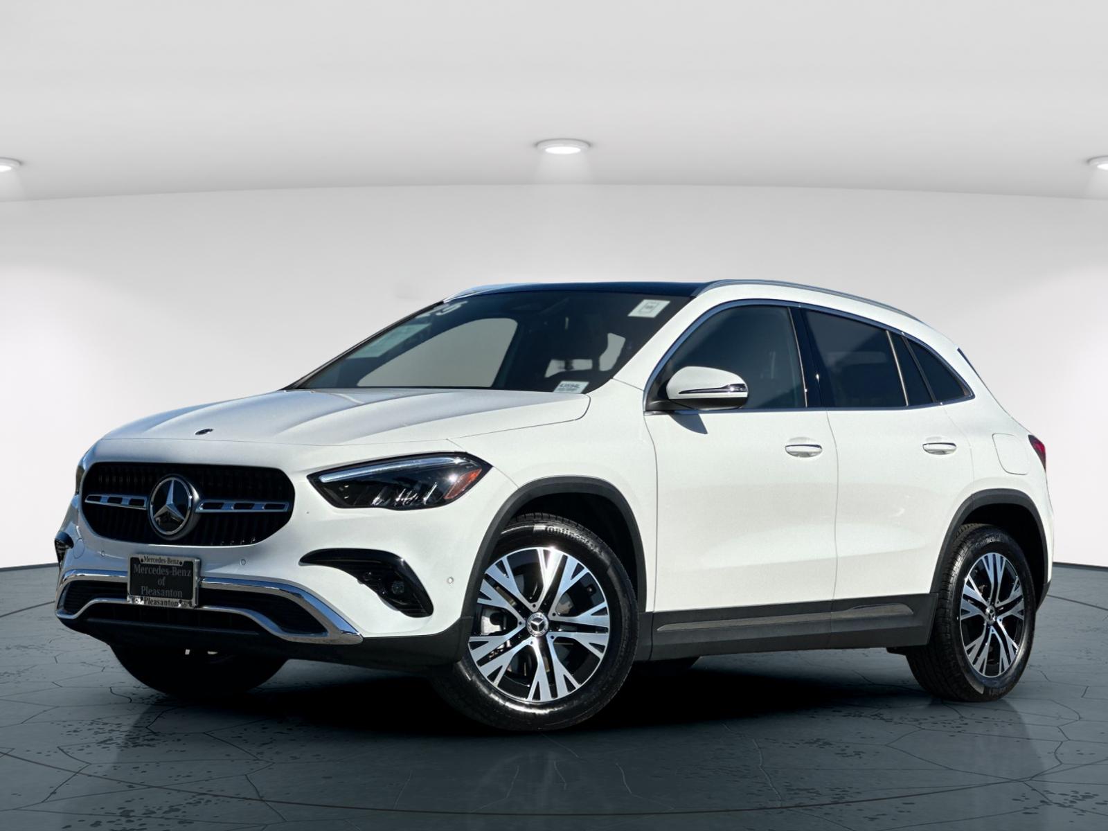 2025 Mercedes Benz GLA 250 4MATIC photo 2