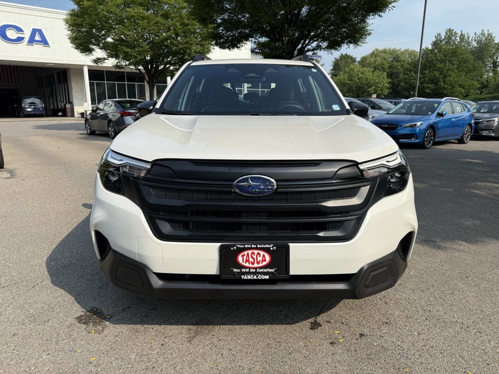 2025 Subaru Forester Base photo 3