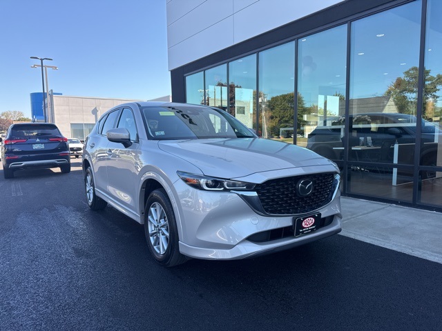 2024 Mazda CX-5 S Select Package's photo