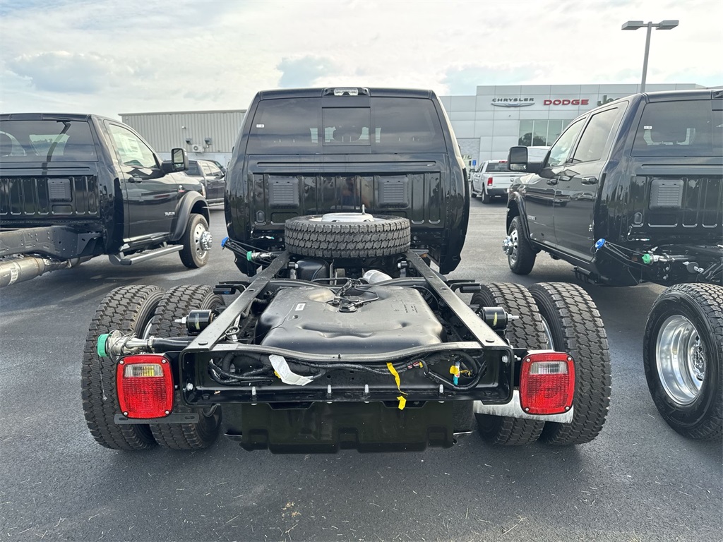 2026 Ram 4500 Tradesman photo 28