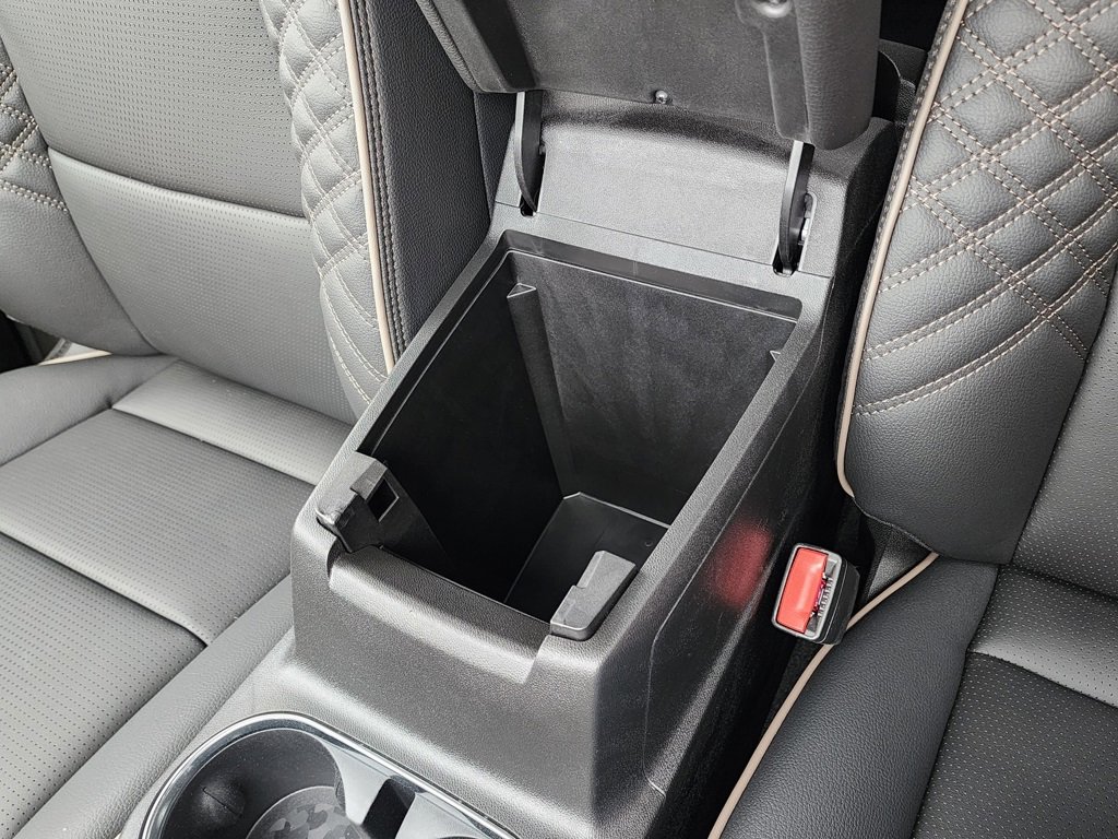 2026 Gmc Canyon Denali photo 35