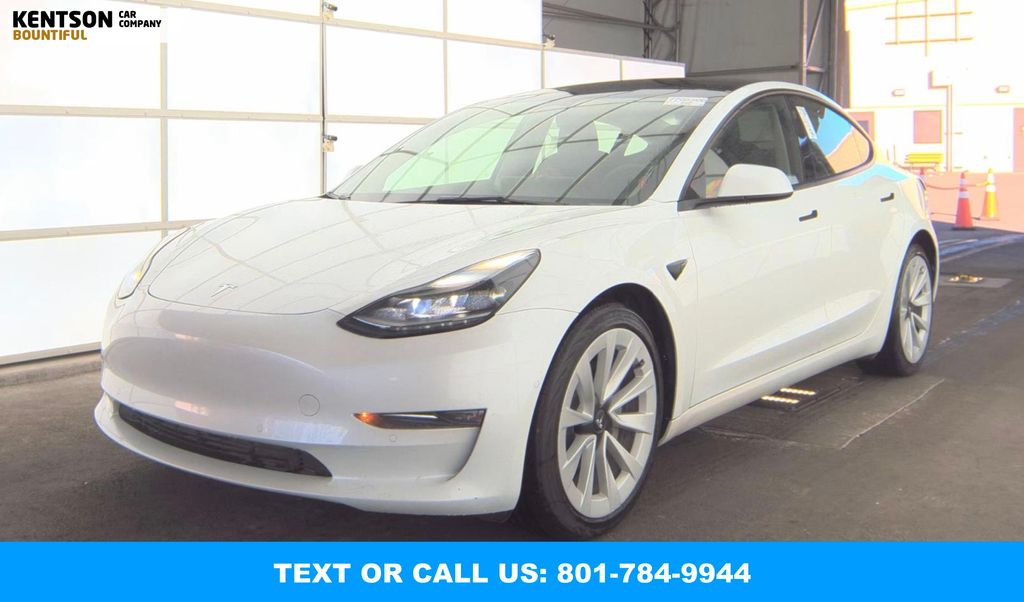 2022 Tesla Model 3 Long Range's photo