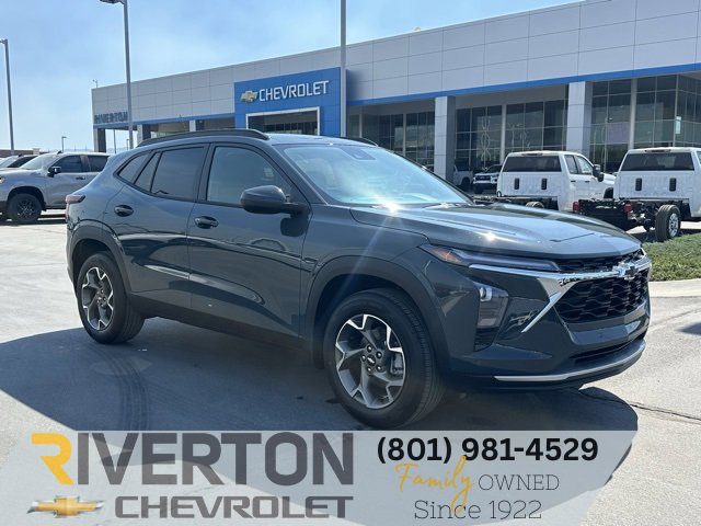 2025 Chevrolet Trax LT's photo