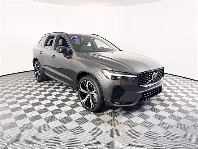 Used 2022 Gray Volvo R-Design image 1