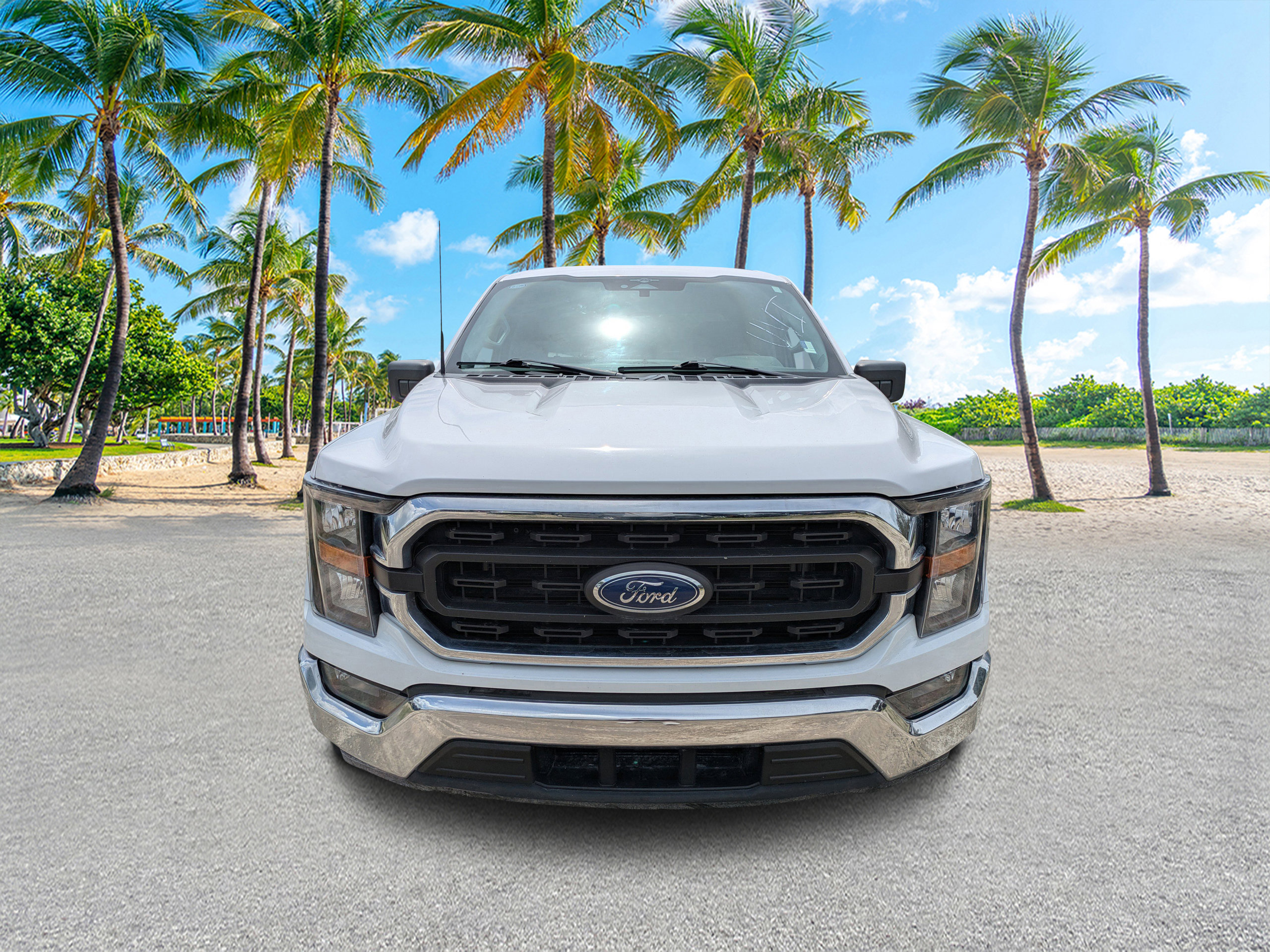 2023 Ford F-150 XLT photo 8