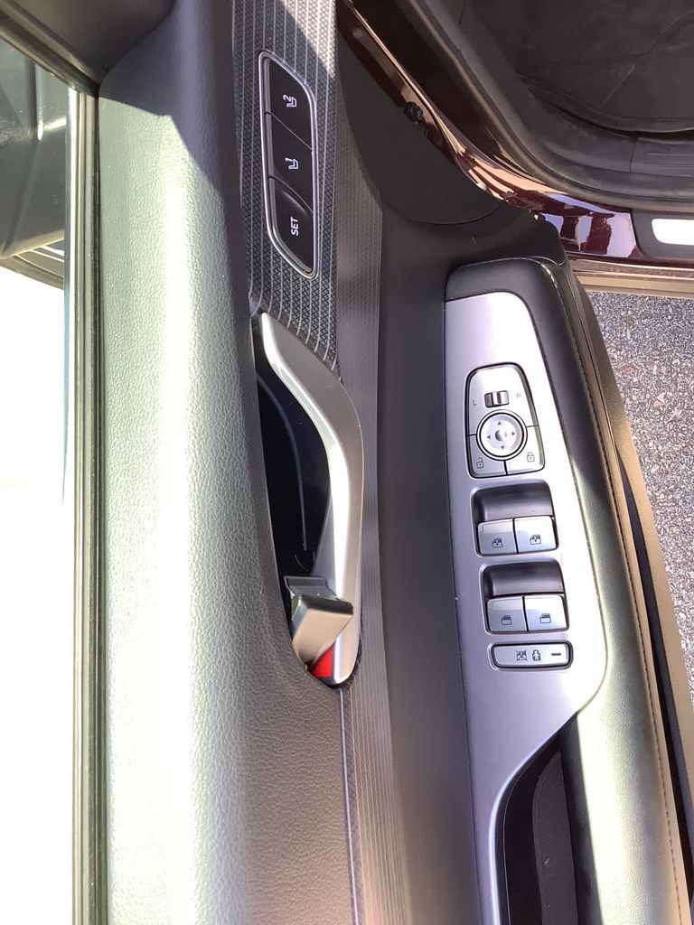 2024 Hyundai Palisade Limited photo 21