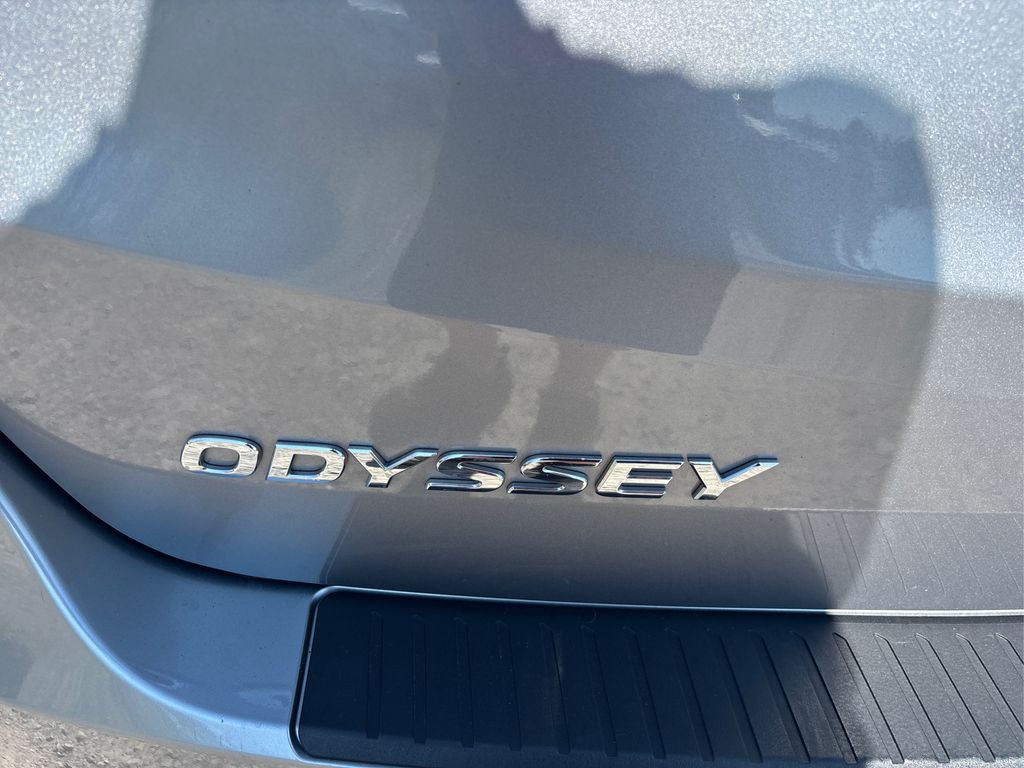 2022 Honda Odyssey EX-L photo 13